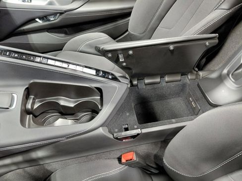 Certified 2024 Chevrolet Corvette Stingray Coupe w/ Z51 Performance Package image 42