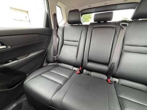 Used 2026 Nissan Rogue SL AWD/4WD image 37