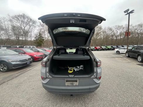 Used 2022 Volkswagen ID.4 Pro image 15