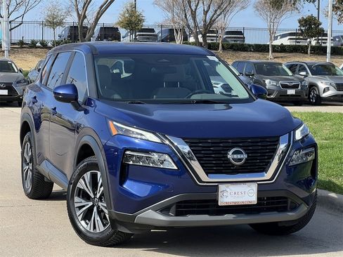 Certified 2023 Nissan Rogue SV image 2