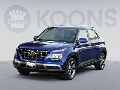 Certified 2023 Hyundai Venue SEL w/ Cargo Package