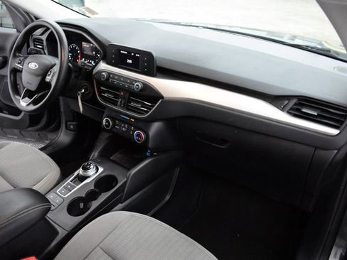 Used 2021 Ford Escape S image 26