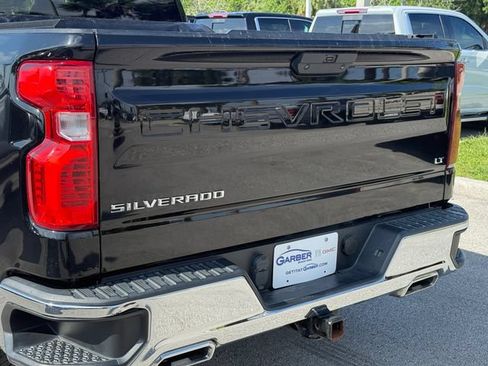 Used 2021 Chevrolet Silverado 1500 LT AWD/4WD image 11