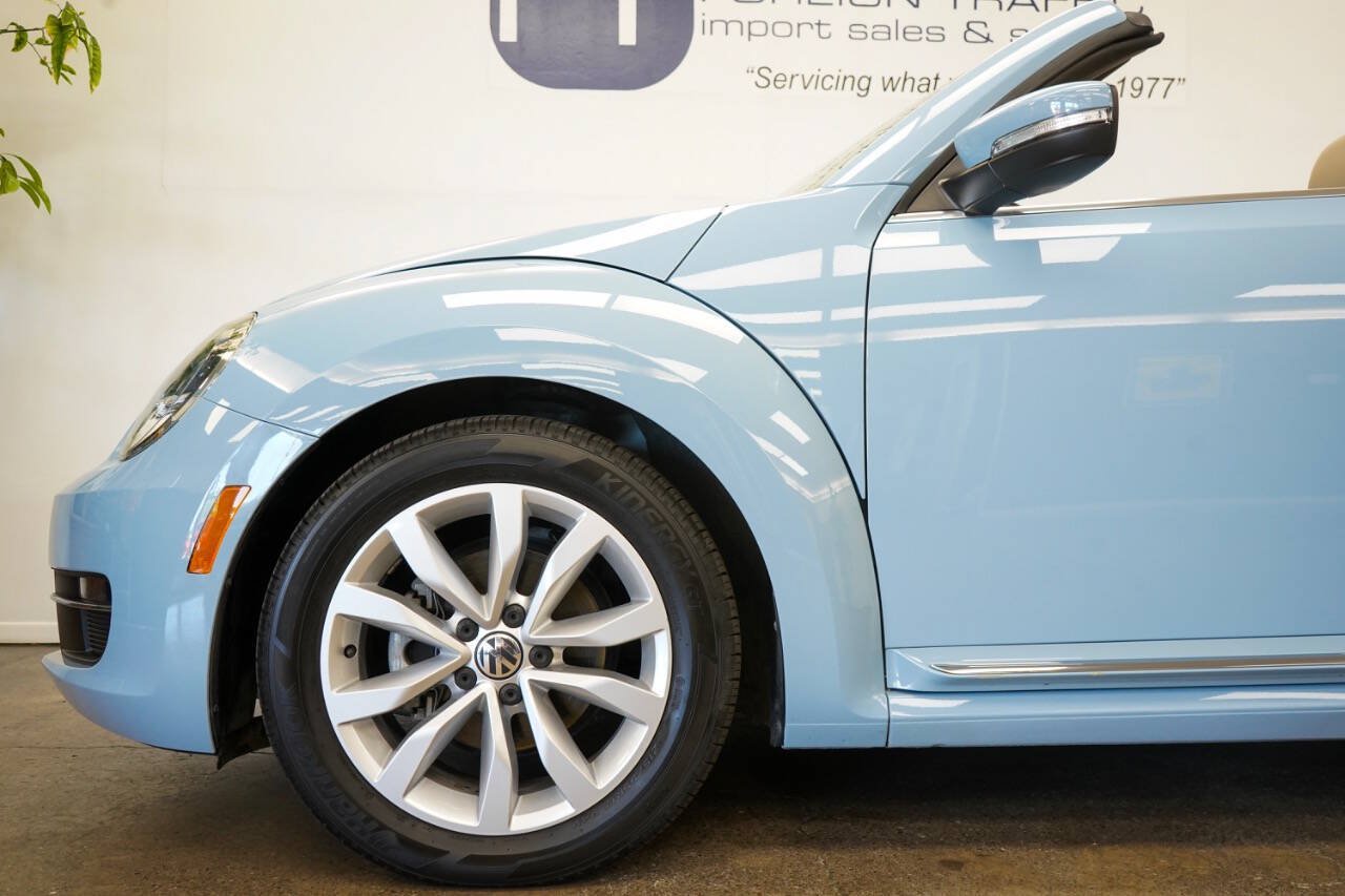 Used 2015 Volkswagen Beetle TDI FWD image 13