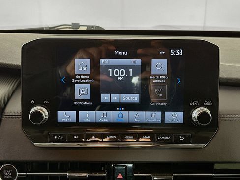 Used 2024 Mitsubishi Outlander SE image 19