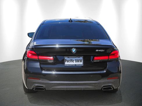 Used 2023 BMW 540i w/ M Sport Package RWD image 5