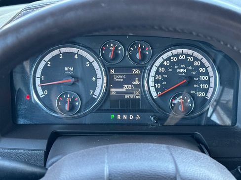 Used 2011 RAM 1500 Laramie AWD/4WD image 20