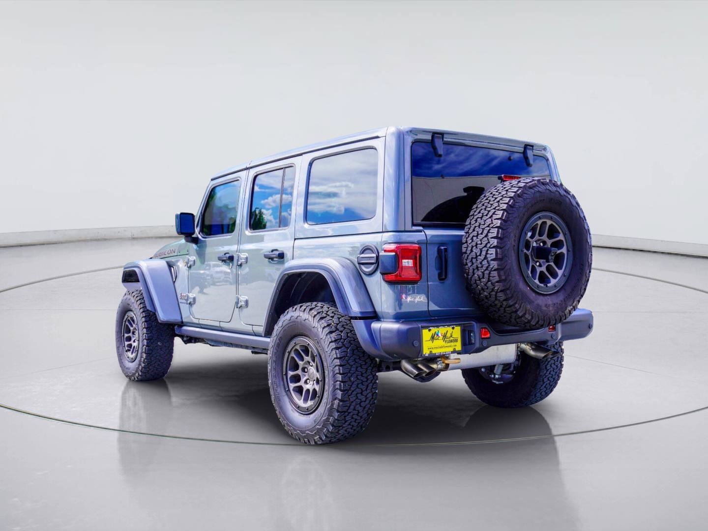 Used 2023 Jeep Wrangler Unlimited Rubicon 392 w/ Xtreme Recon 35" Tire Package AWD/4WD image 8