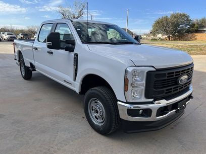 New 2025 Ford F250 XL w/ XL Chrome Package