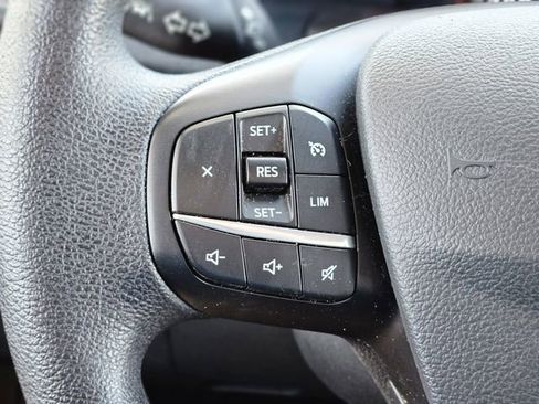 Used 2024 Ford Transit 350 XLT RWD image 17