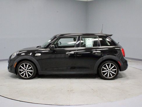 Used 2020 MINI Cooper S image 9