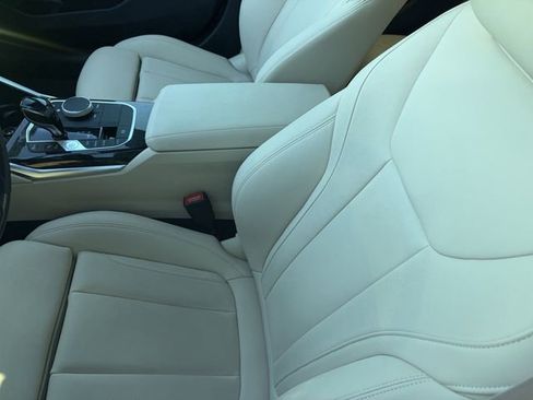 Used 2021 BMW 330i Sedan w/ Convenience Package image 5