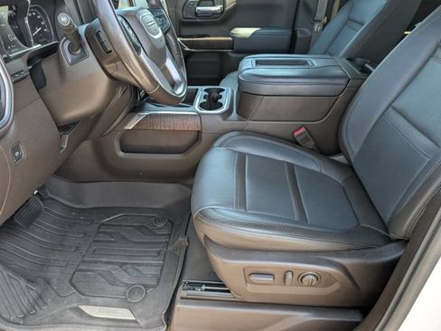 Used 2019 GMC Sierra 1500 Denali w/ Denali Ultimate Package AWD/4WD image 16