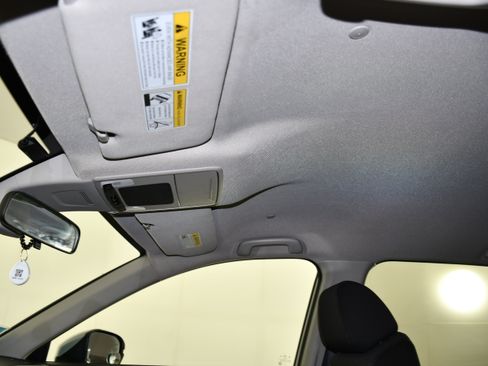 Used 2025 Honda CR-V LX image 37