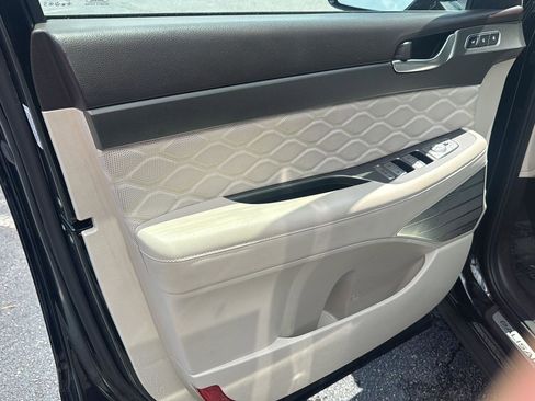 Used 2020 Hyundai Palisade Limited FWD image 19
