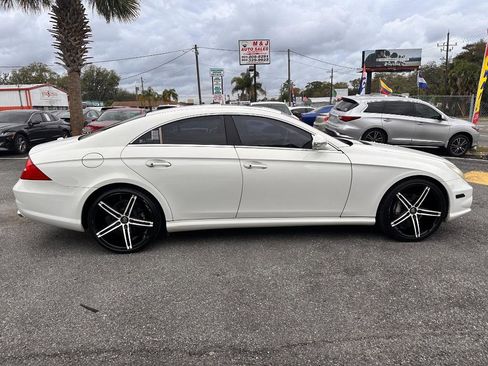 Used 2006 Mercedes-Benz CLS 500 image 8