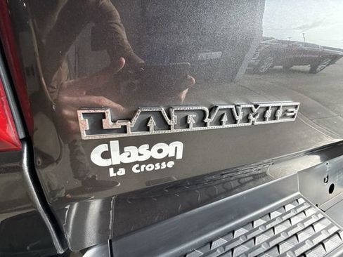 Used 2022 RAM 1500 Laramie AWD/4WD image 36