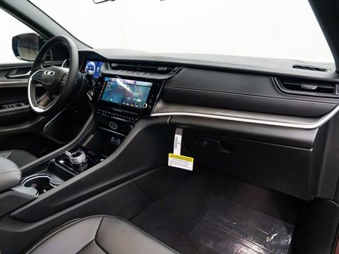 New 2026 Jeep Grand Cherokee Limited AWD/4WD image 30
