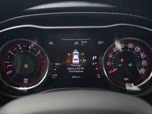 Certified 2023 Dodge Challenger R/T Scat Pack w/ Plus Package image 17