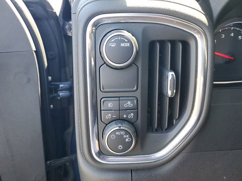 Used 2021 Chevrolet Silverado 1500 RST w/ LPO, Blackout Package RWD image 20