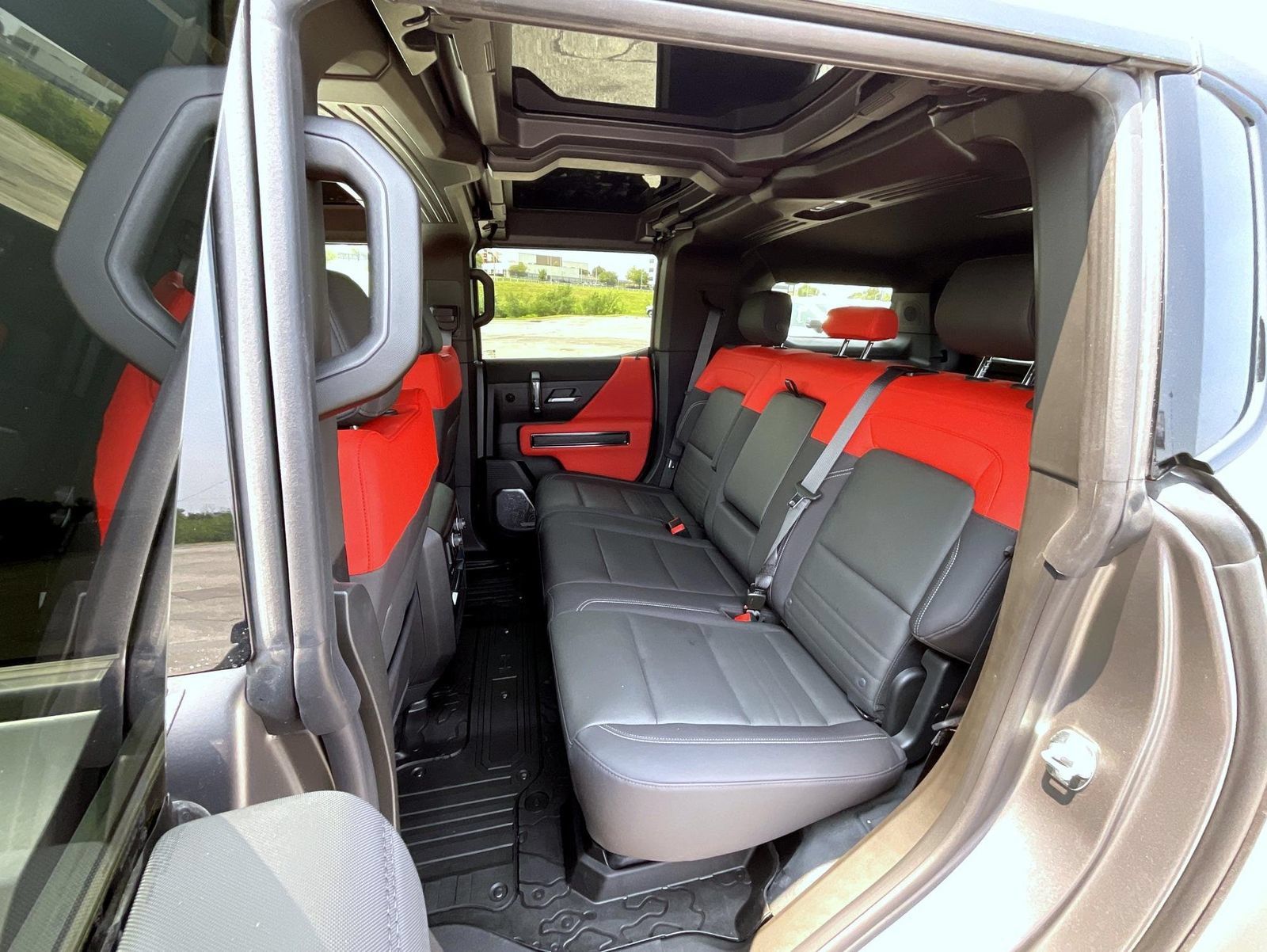 New 2026 GMC Hummer EV 3X w/ Carbon Fiber Edition Package AWD/4WD image 19