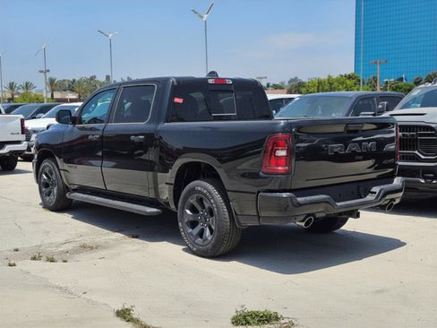 New 2026 RAM 1500 Express AWD/4WD image 4