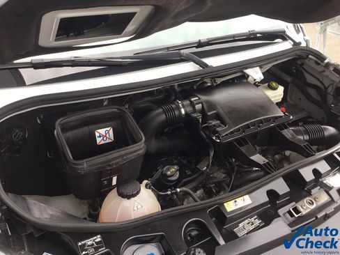 Used 2022 Mercedes-Benz Sprinter 2500 image 34