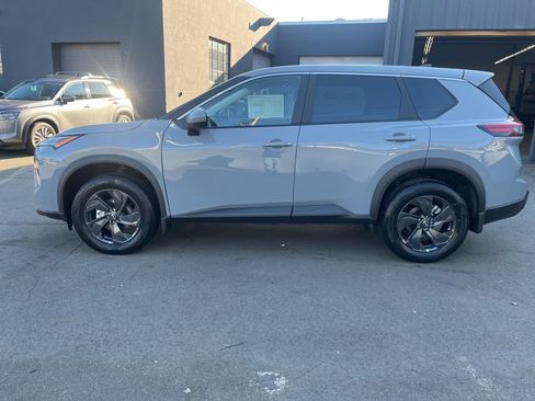 New 2026 Nissan Rogue SV AWD/4WD image 6