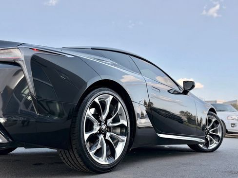 Used 2018 Lexus LC 500 Coupe image 16
