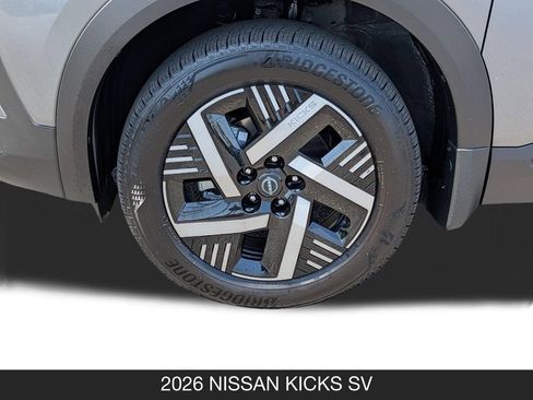 Used 2026 Nissan Kicks SV FWD image 11