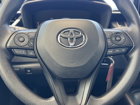 Used 2026 Toyota Corolla LE FWD image 28
