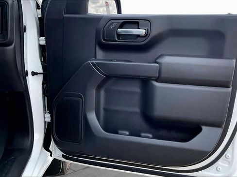 Used 2023 Chevrolet Silverado 1500 Custom RWD image 22