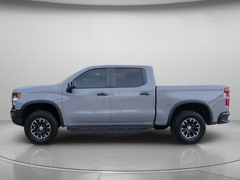 Used 2024 Chevrolet Silverado 1500 ZR2 w/ Technology Package AWD/4WD image 16