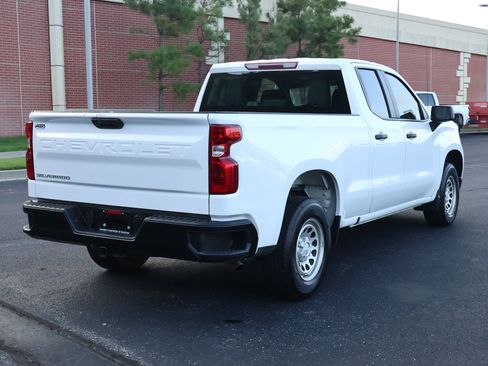 Used 2025 Chevrolet Silverado 1500 W/T RWD image 23