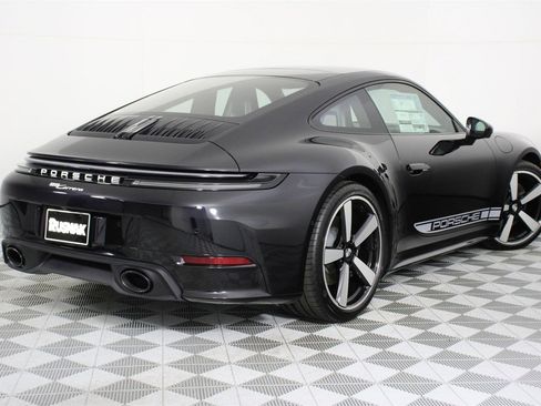 New 2026 Porsche 911 Carrera image 7