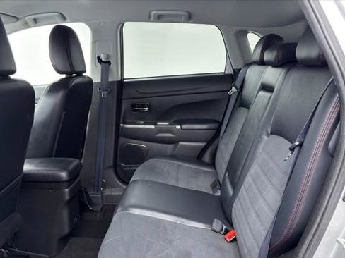 Used 2022 Mitsubishi Outlander Sport SE AWD/4WD image 17