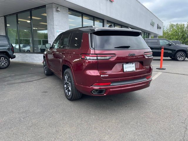 Used 2024 Jeep Grand Cherokee L Summit w/ High Altitude Package AWD/4WD image 6