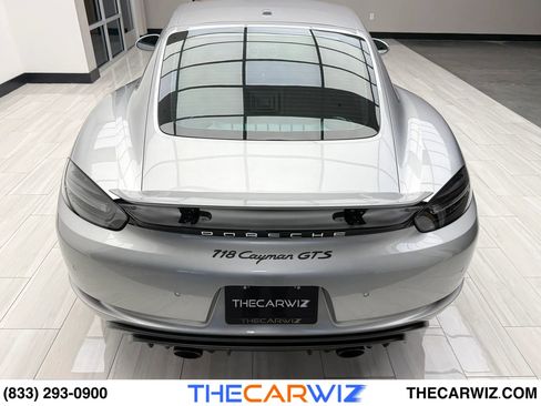 Used 2024 Porsche 718 Cayman GT4 image 15