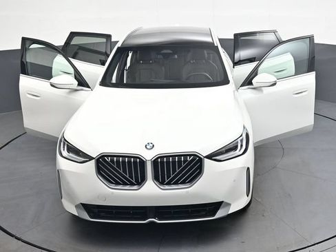 Used 2026 BMW X3 xDrive30i w/ Convenience Package AWD/4WD image 39