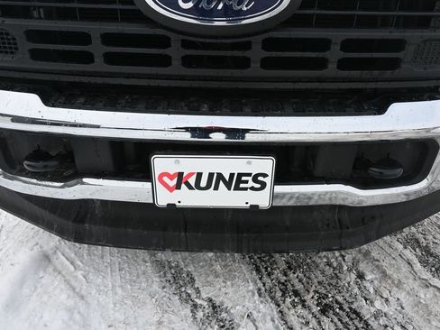 New 2026 Ford F350 XL w/ XL Chrome Package image 19