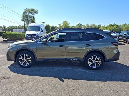 Used 2021 Subaru Outback Limited image 7