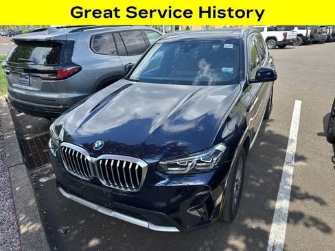 Used 2023 BMW X3 xDrive30i w/ Premium Package AWD/4WD image 2