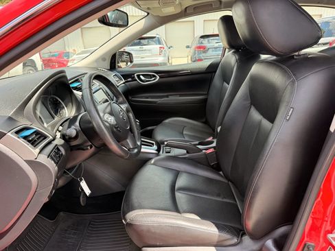 Used 2019 Nissan Sentra SL w/ Exterior Package FWD image 2