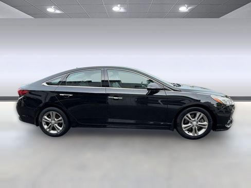 Used 2018 Hyundai Sonata Limited w/ Limited Ultimate Package 03 FWD image 8