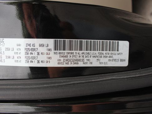 Used 2017 Dodge Grand Caravan SXT FWD image 43