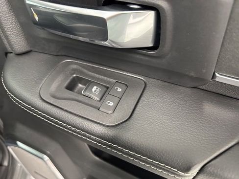 New 2026 RAM 3500 Laramie AWD/4WD image 29