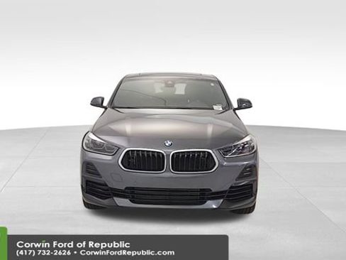 Used 2022 BMW X2 sDrive28i w/ Convenience Package image 2