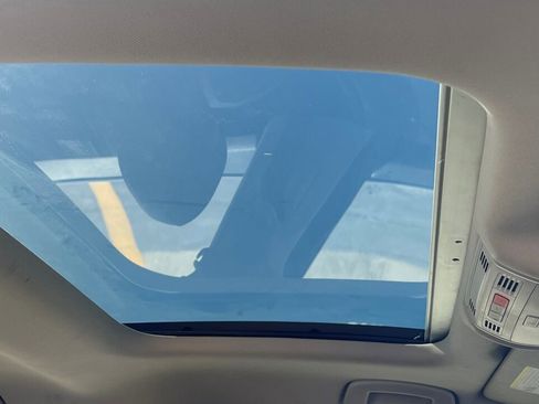 Used 2019 Volkswagen Jetta SEL image 15