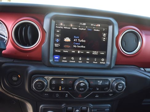 Used 2021 Jeep Wrangler Unlimited Rubicon image 20