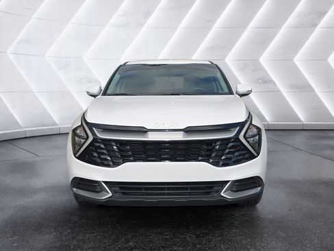 Used 2023 Kia Sportage EX image 8